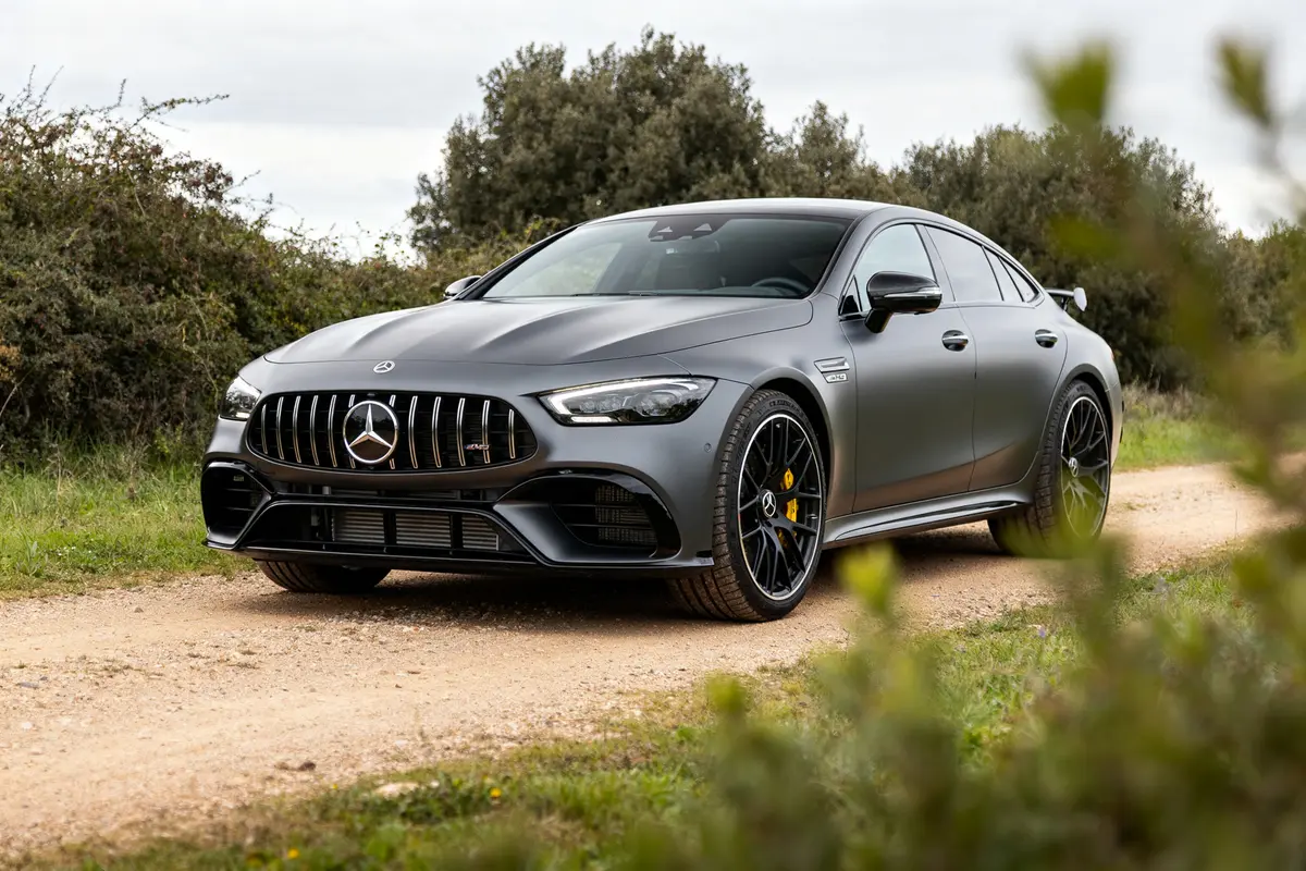 Mercedes GT63S AMG : Puissance, émotion et occasions